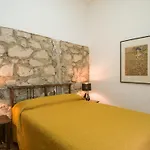 Celia House דירה